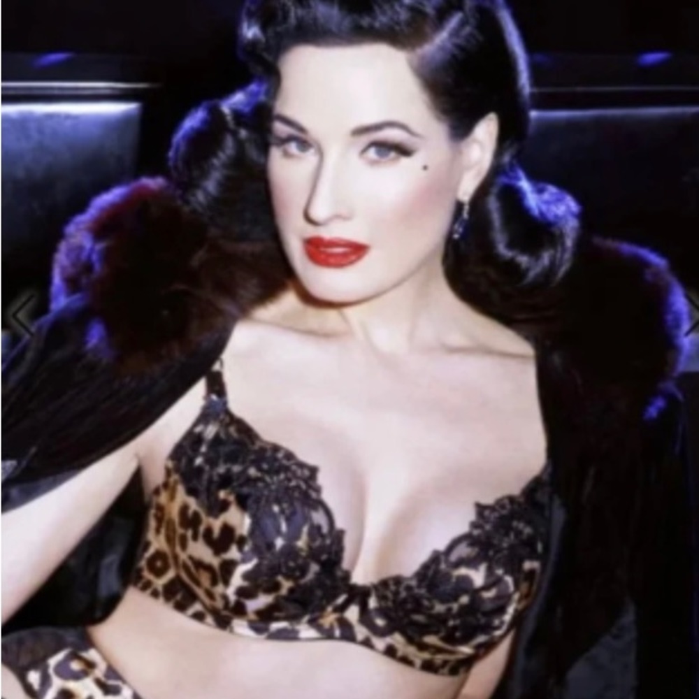 Bra